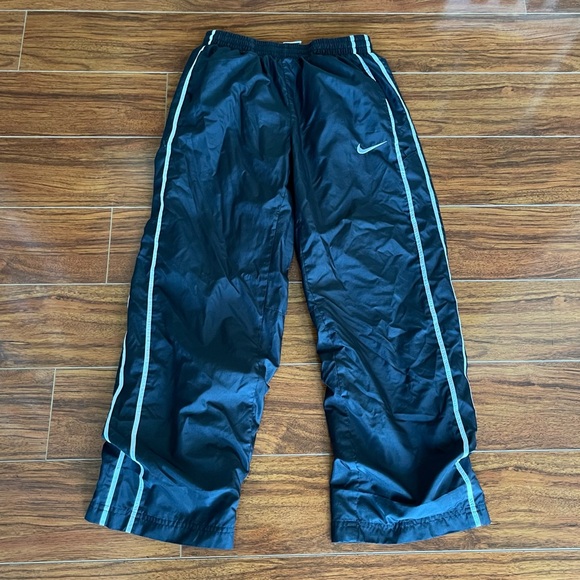Nike - Kids - Track Pants - Black w/ White Stripe - Size: Medium - Picture 1 of 4
